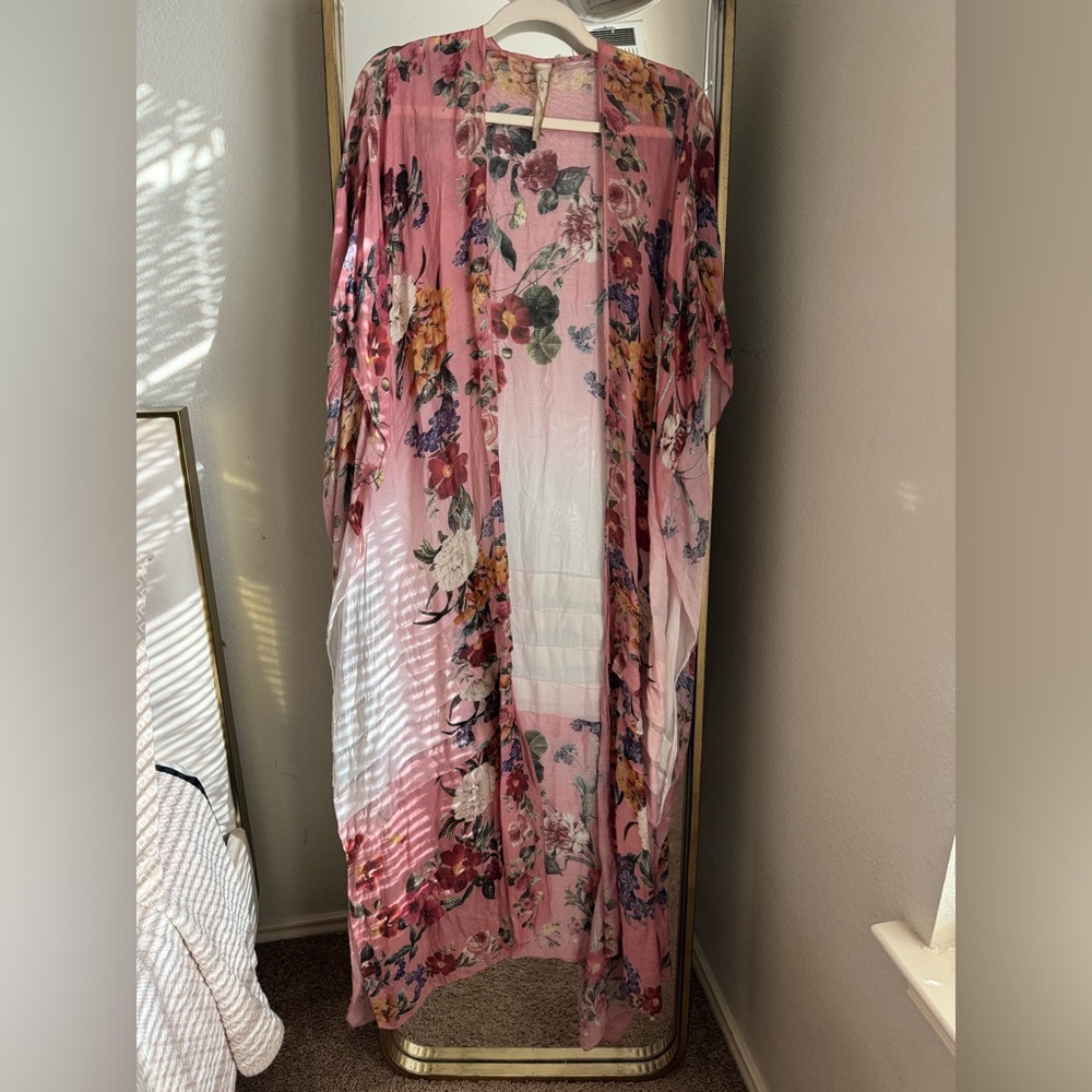 Anthropologie Arrata Silent Journey  Floral Kimono Duster